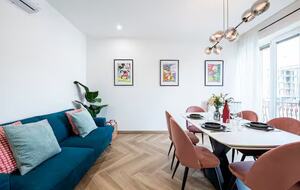 Elegant Two Bedroom Apartment Near Santa Maria Novella - Florence, Italy