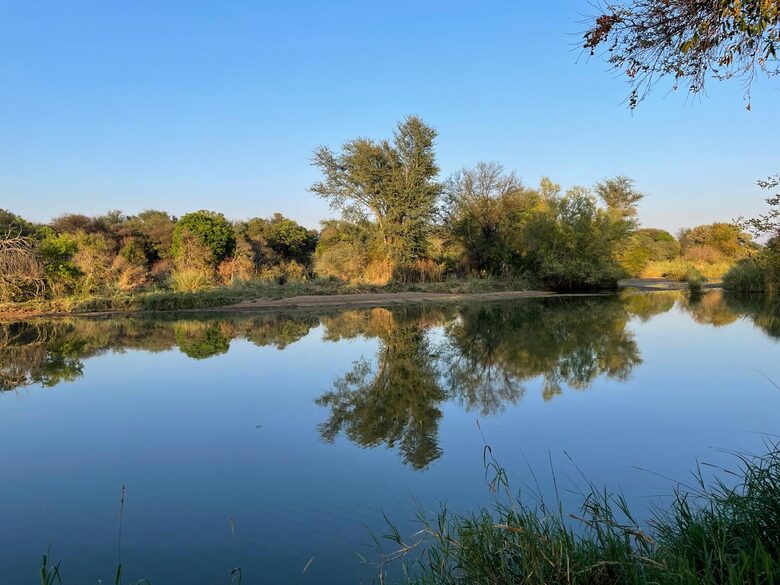 Tapologo River Lodge - Tsetsebjwe, Botswana