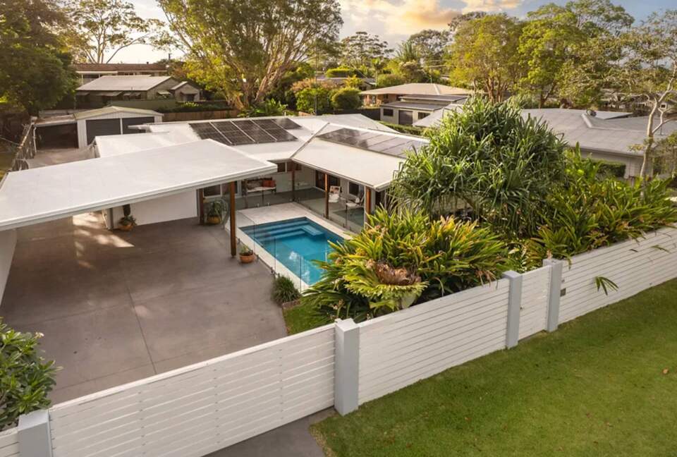 Relaxing Tewantin Family Retreat - Sunshine Coast, Australia