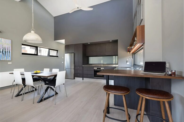 Upscale Alpine Escape at Crackenback Resort - Crackenback, Australia