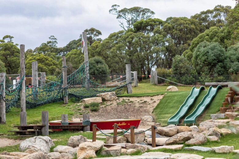 Upscale Alpine Escape at Crackenback Resort - Crackenback, Australia