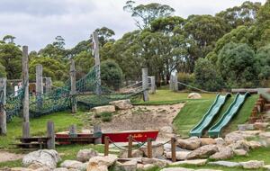 Upscale Alpine Escape at Crackenback Resort - Crackenback, Australia