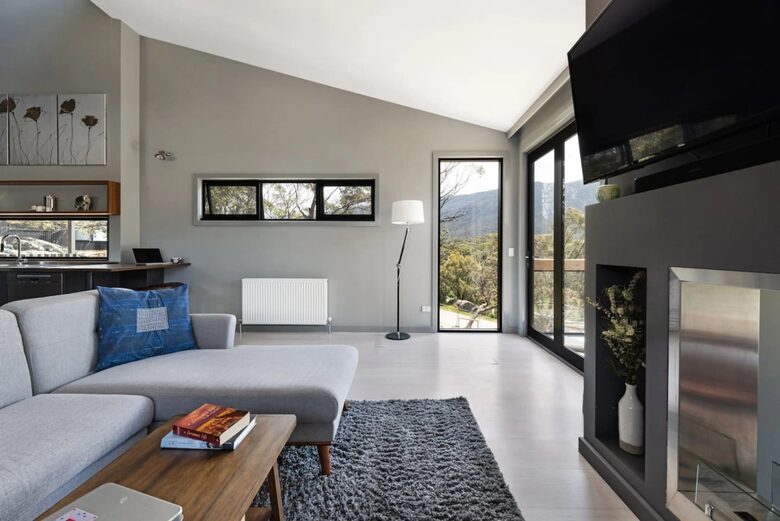 Upscale Alpine Escape at Crackenback Resort - Crackenback, Australia