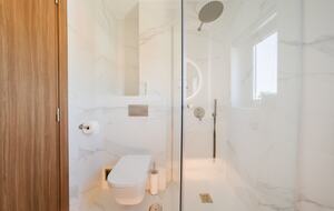Alenquer Wine Country Estate | Sophisticated Scale & Panoramic Views - Alenquer, Portugal