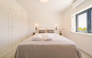 Alenquer Wine Country Estate | Sophisticated Scale & Panoramic Views - Alenquer, Portugal