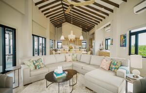 Villa Vaya Vista - 3 Story 4BR Waterfront Villa w/ Sunset Views - Maya Beach, Belize