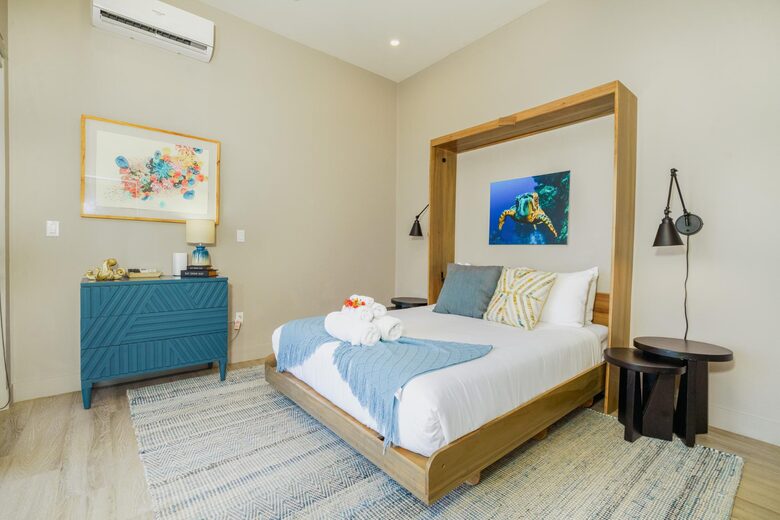 Villa Vaya Vista - 3 Story 4BR Waterfront Villa w/ Sunset Views - Maya Beach, Belize