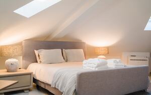 Alenquer Wine Country Estate | Sophisticated Scale & Panoramic Views - Alenquer, Portugal