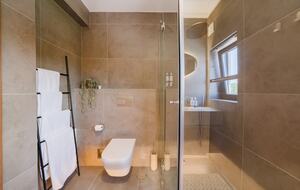 Alenquer Wine Country Estate | Sophisticated Scale & Panoramic Views - Alenquer, Portugal