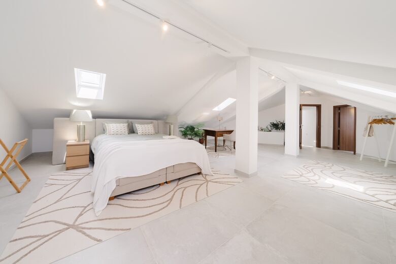 Alenquer Wine Country Estate | Sophisticated Scale & Panoramic Views - Alenquer, Portugal