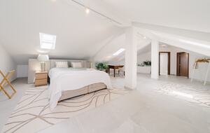 Alenquer Wine Country Estate | Sophisticated Scale & Panoramic Views - Alenquer, Portugal
