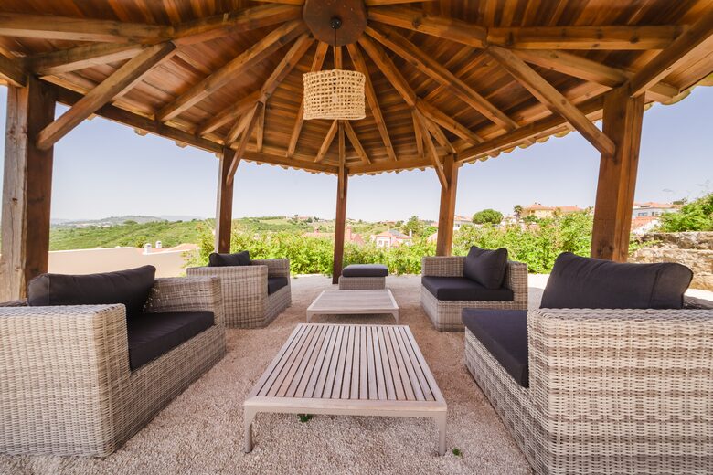 Alenquer Wine Country Estate | Sophisticated Scale & Panoramic Views - Alenquer, Portugal