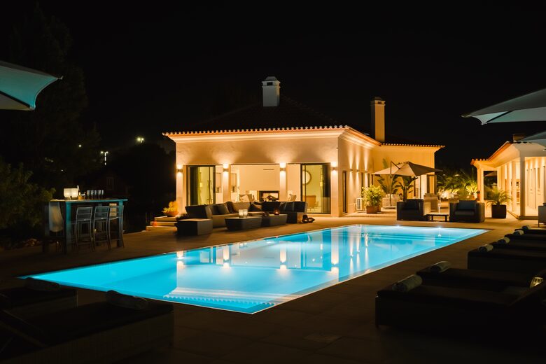 Alenquer Wine Country Estate | Sophisticated Scale & Panoramic Views - Alenquer, Portugal
