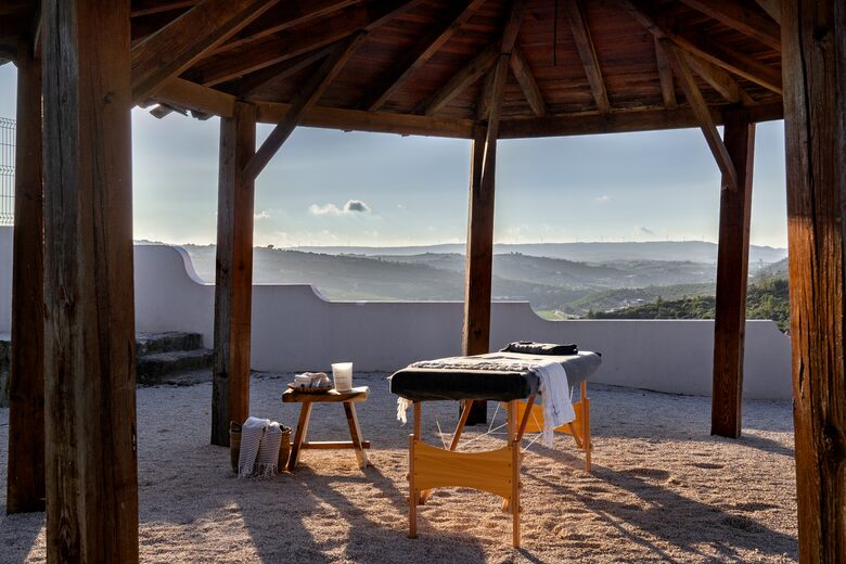 Alenquer Wine Country Estate | Sophisticated Scale & Panoramic Views - Alenquer, Portugal