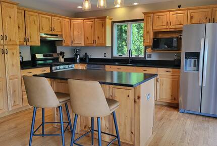 Rolling Pasture & Forest Escape in Franklin - Franklin, North Carolina
