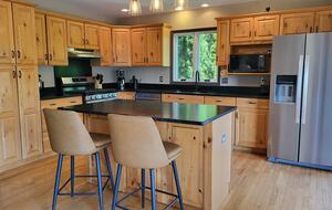 Rolling Pasture & Forest Escape in Franklin - Franklin, North Carolina