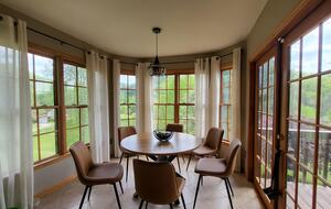 Rolling Pasture & Forest Escape in Franklin - Franklin, North Carolina