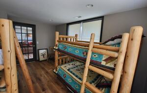 Rolling Pasture & Forest Escape in Franklin - Franklin, North Carolina