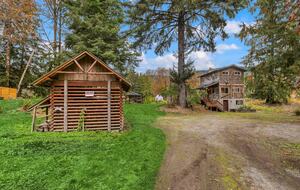 Cascade Mountain Wellness Retreat - Gold Bar, Washington