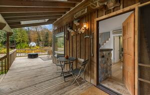 Cascade Mountain Wellness Retreat - Gold Bar, Washington