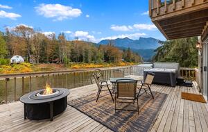 Cascade Mountain Wellness Retreat - Gold Bar, Washington