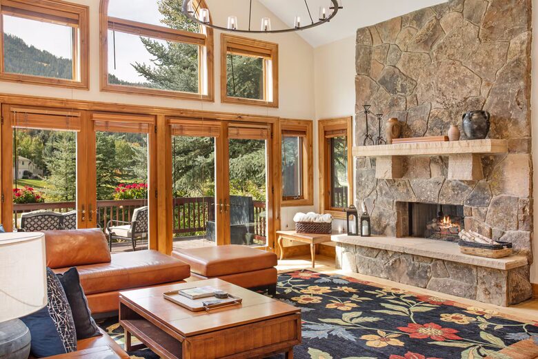 Luxury Golf Course Residence in EagleVail - Avon, Colorado