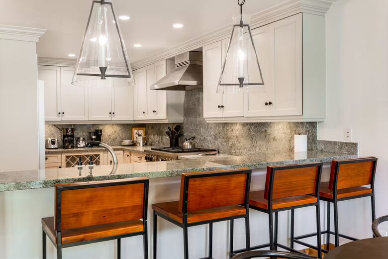 Luxury Golf Course Residence in EagleVail - Avon, Colorado