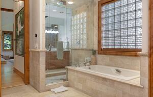 Luxury Golf Course Residence in EagleVail - Avon, Colorado