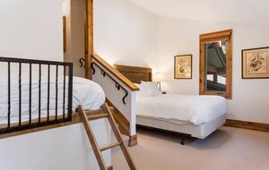 Luxury Golf Course Residence in EagleVail - Avon, Colorado