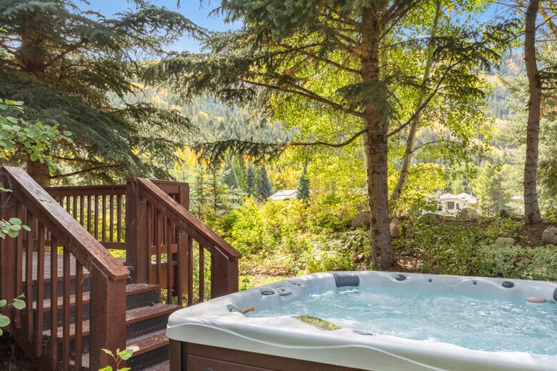 Luxury Golf Course Residence in EagleVail - Avon, Colorado
