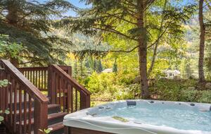 Luxury Golf Course Residence in EagleVail - Avon, Colorado