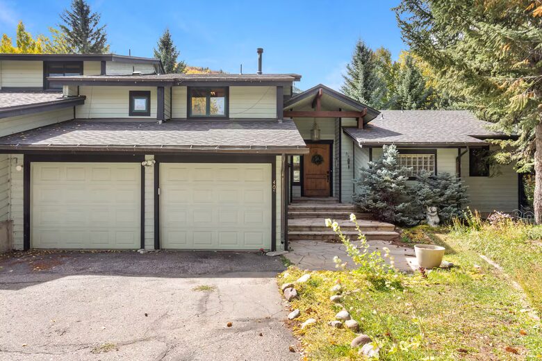 Luxury Golf Course Residence in EagleVail - Avon, Colorado