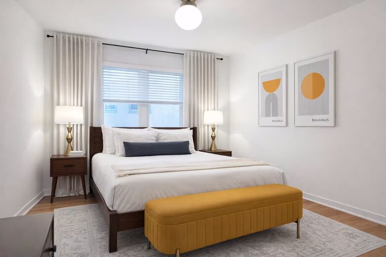 Mid-Century Beach Retreat Near Retro Row - Long Beach, California