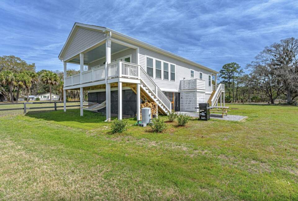 Daufuskie Riverfront Cottage with Private Dock - Daufuskie Island, South Carolina