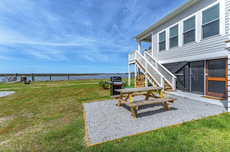 Daufuskie Riverfront Cottage with Private Dock - Daufuskie Island, South Carolina