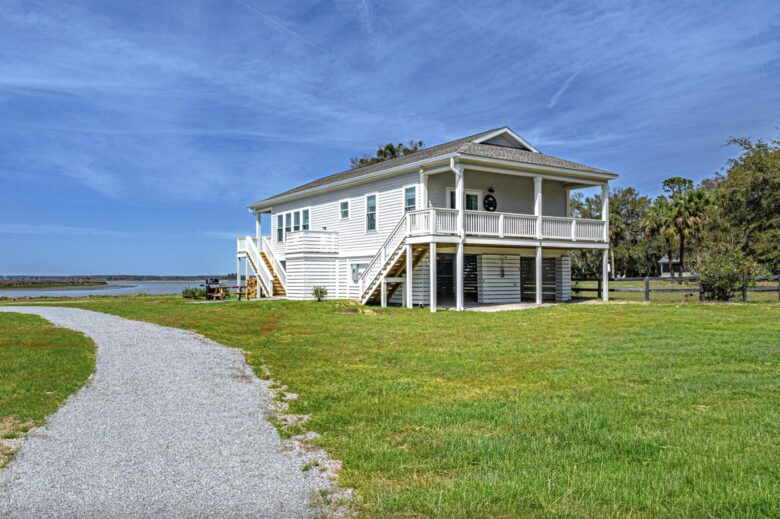 Daufuskie Riverfront Cottage with Private Dock - Daufuskie Island, South Carolina