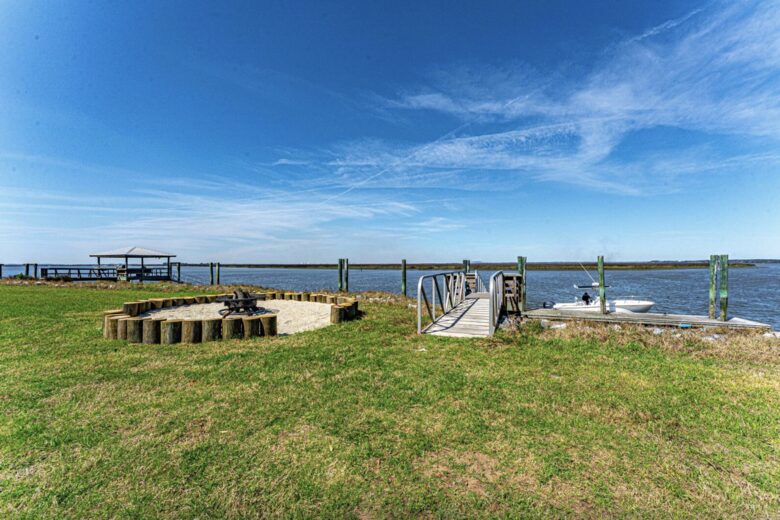 Daufuskie Riverfront Cottage with Private Dock - Daufuskie Island, South Carolina