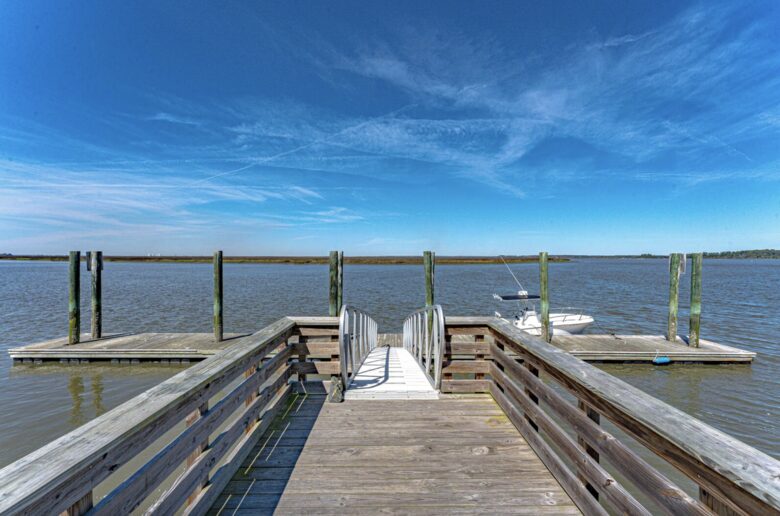 Daufuskie Riverfront Cottage with Private Dock - Daufuskie Island, South Carolina