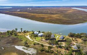 Daufuskie Riverfront Cottage with Private Dock - Daufuskie Island, South Carolina