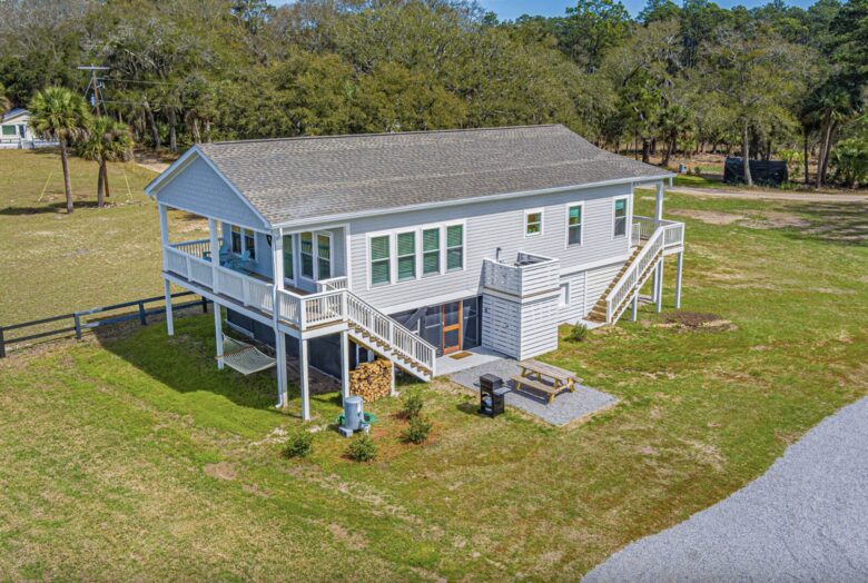 Daufuskie Riverfront Cottage with Private Dock - Daufuskie Island, South Carolina