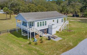 Daufuskie Riverfront Cottage with Private Dock - Daufuskie Island, South Carolina