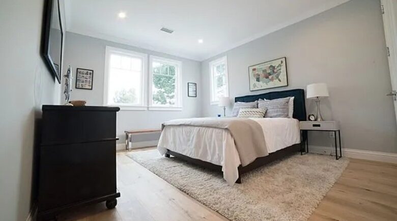 Bedroom 2 (en suite)