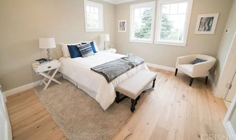 Bedroom 4 (en suite)