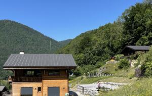 Montriond’s Alpine Mountain Chalet - Montriond, France