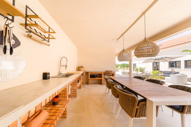 Alenquer Wine Country Estate | Sophisticated Scale & Panoramic Views - Alenquer, Portugal