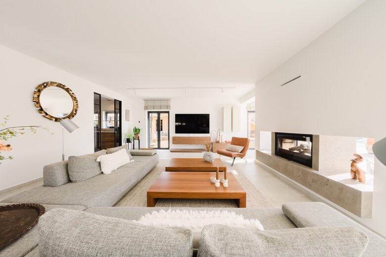 Alenquer Wine Country Estate | Sophisticated Scale & Panoramic Views - Alenquer, Portugal