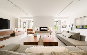 Alenquer Wine Country Estate | Sophisticated Scale & Panoramic Views - Alenquer, Portugal