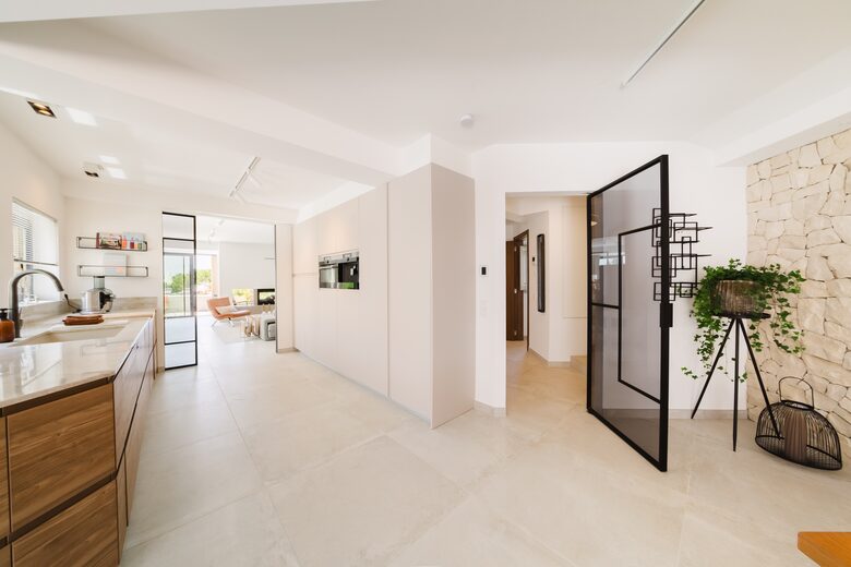 Alenquer Wine Country Estate | Sophisticated Scale & Panoramic Views - Alenquer, Portugal