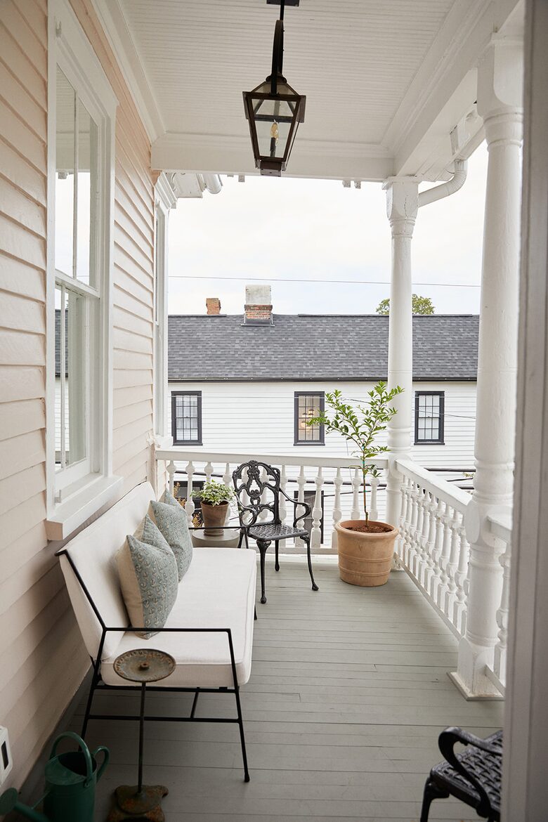 The Juliette | Historic Luxury Residence | 3 bedroom | Upper Residence - Charleston, South Carolina