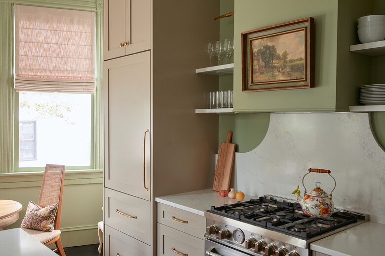 The Juliette | Luxury Victorian Residence | 3 bedroom | Lower Residence - Charleston, South Carolina
